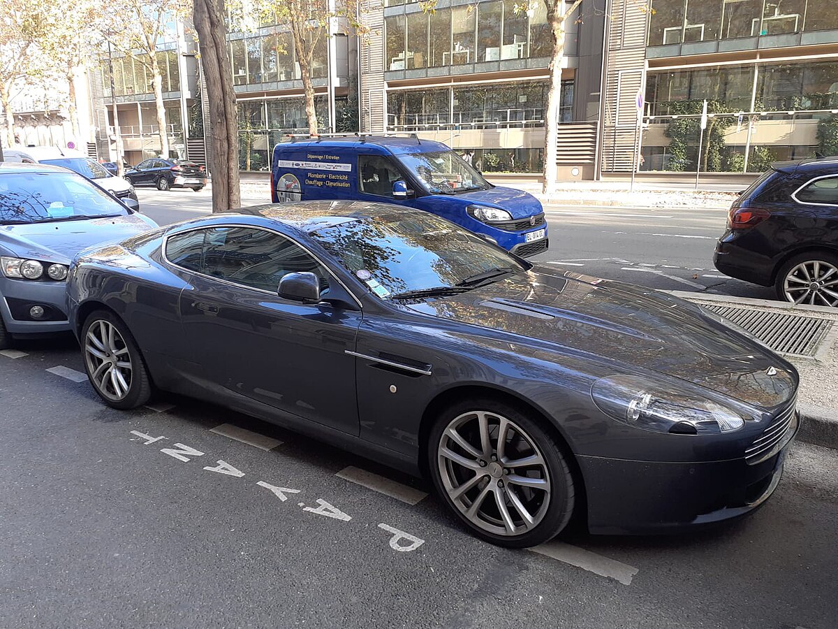 Aston Martin DB9 All